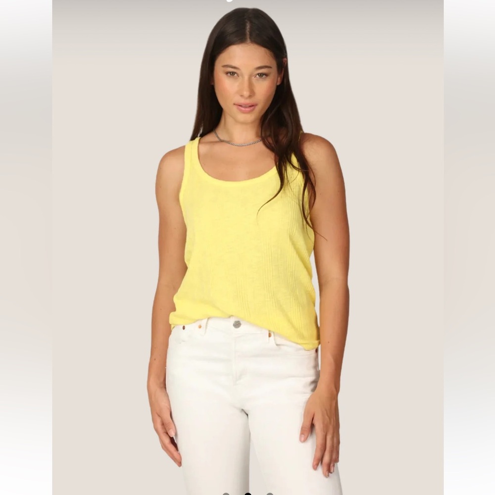[dylan] Riley Scoop Neck Tank - Picture 5 of 10